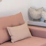 Endless Blue Private Club Τραπεζάκι