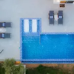 Villa Endless Blue Private Club