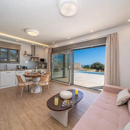 Endless Blue Private Club Villa *