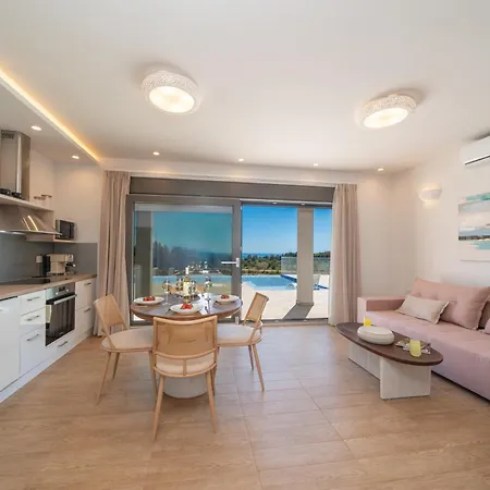 Villa Endless Blue Private Club *