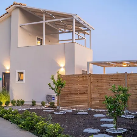 Endless Blue Private Club Villa Trapezaki (Kefalonia)