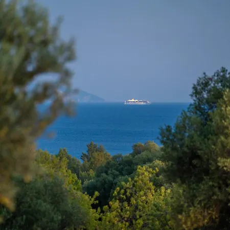 Endless Blue Private Club *