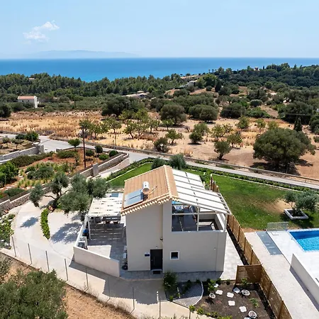 Endless Blue Private Club Villa *