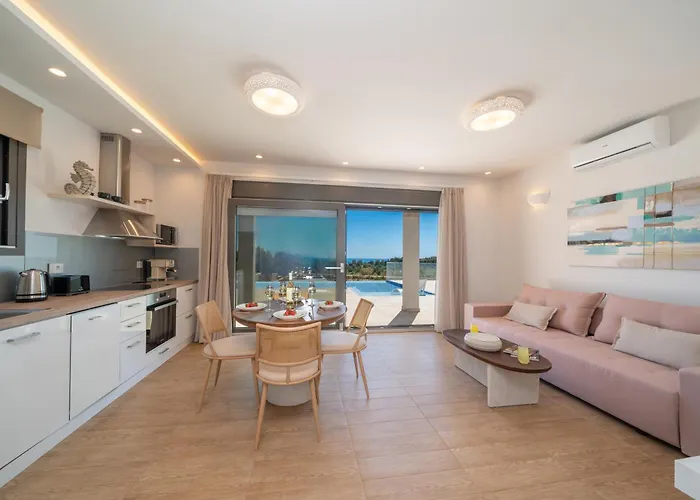 Villa Endless Blue Private Club *