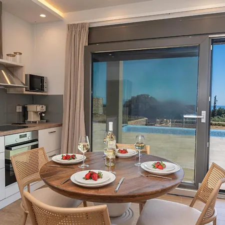 Endless Blue Private Club فيلة ترابيزاكي